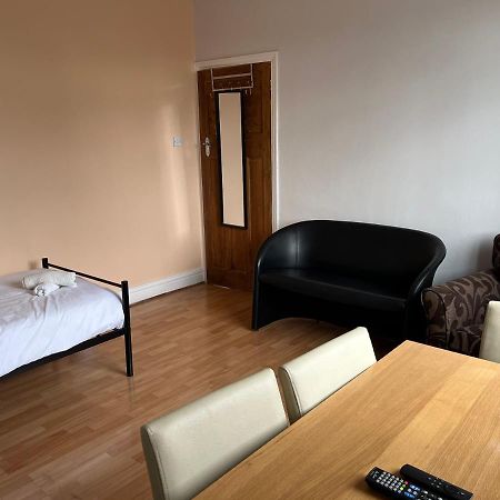 2 Bedroom Apartment, 5 Minutes From City Centre Newcastle upon Tyne Exteriér fotografie