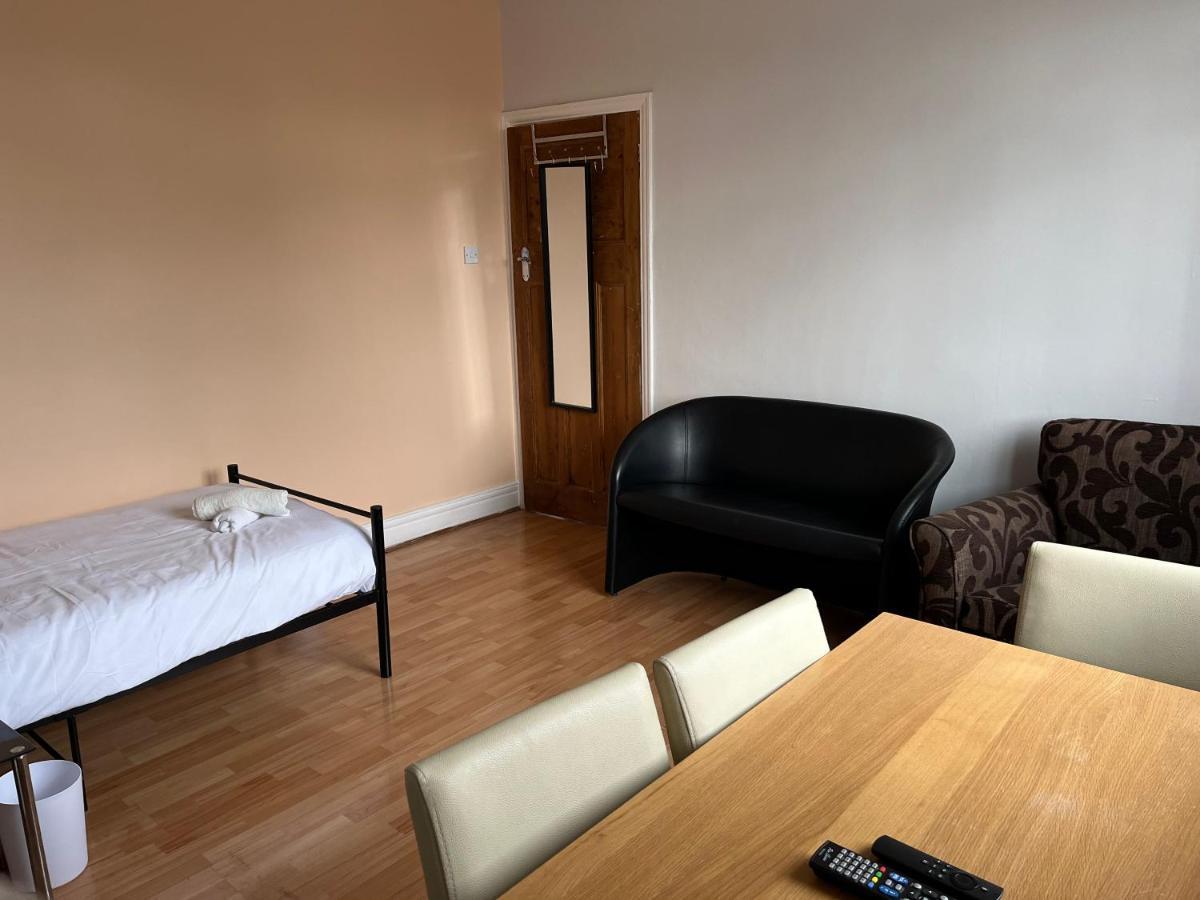 2 Bedroom Apartment, 5 Minutes From City Centre Newcastle upon Tyne Exteriér fotografie